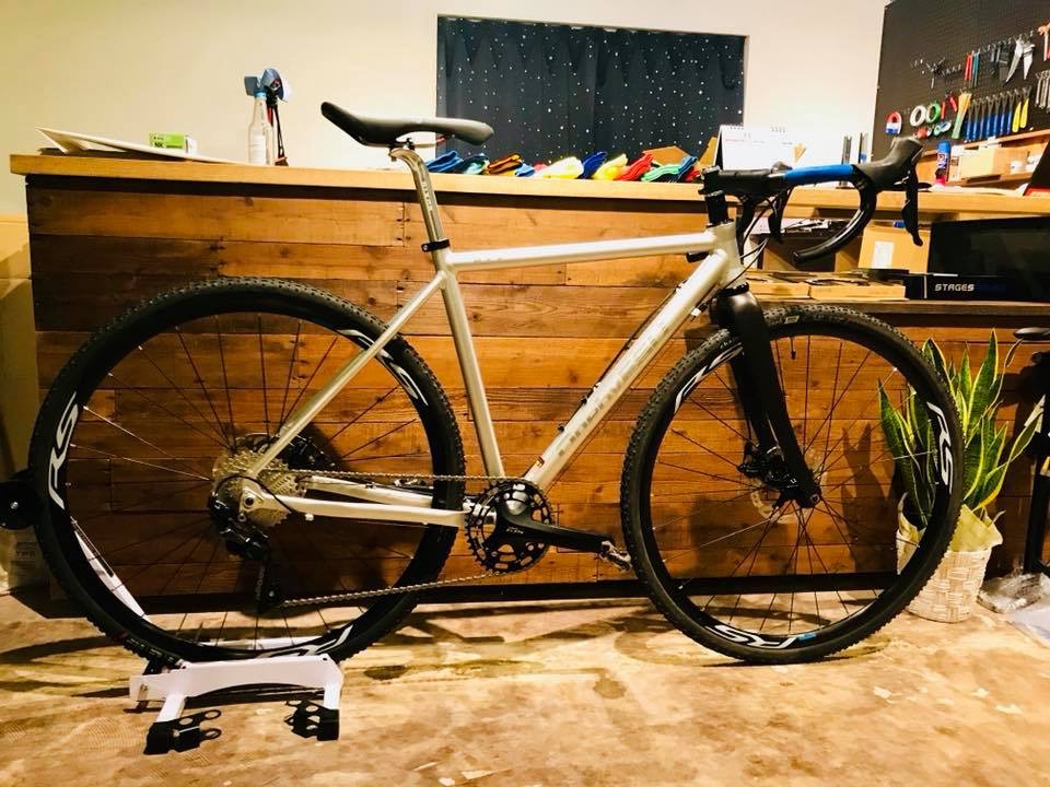 JFF #805 組み立て完了！！ - 小田原市国府津のスポーツ自転車専門店