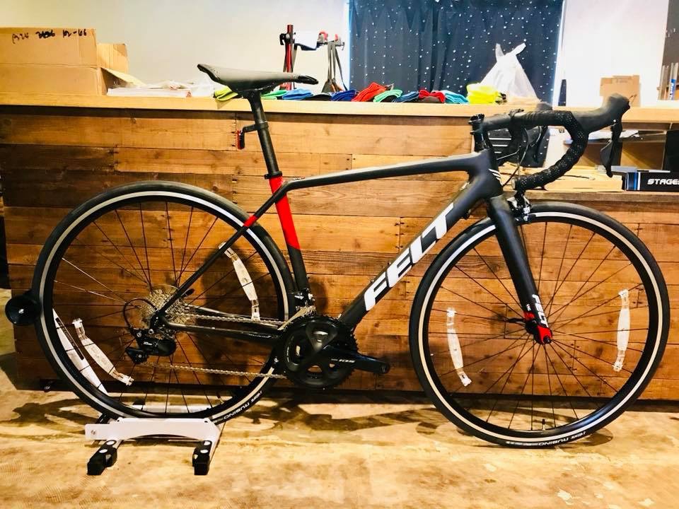 FELTのオールラウンドピュアレーサー FR5、FR30在庫しています