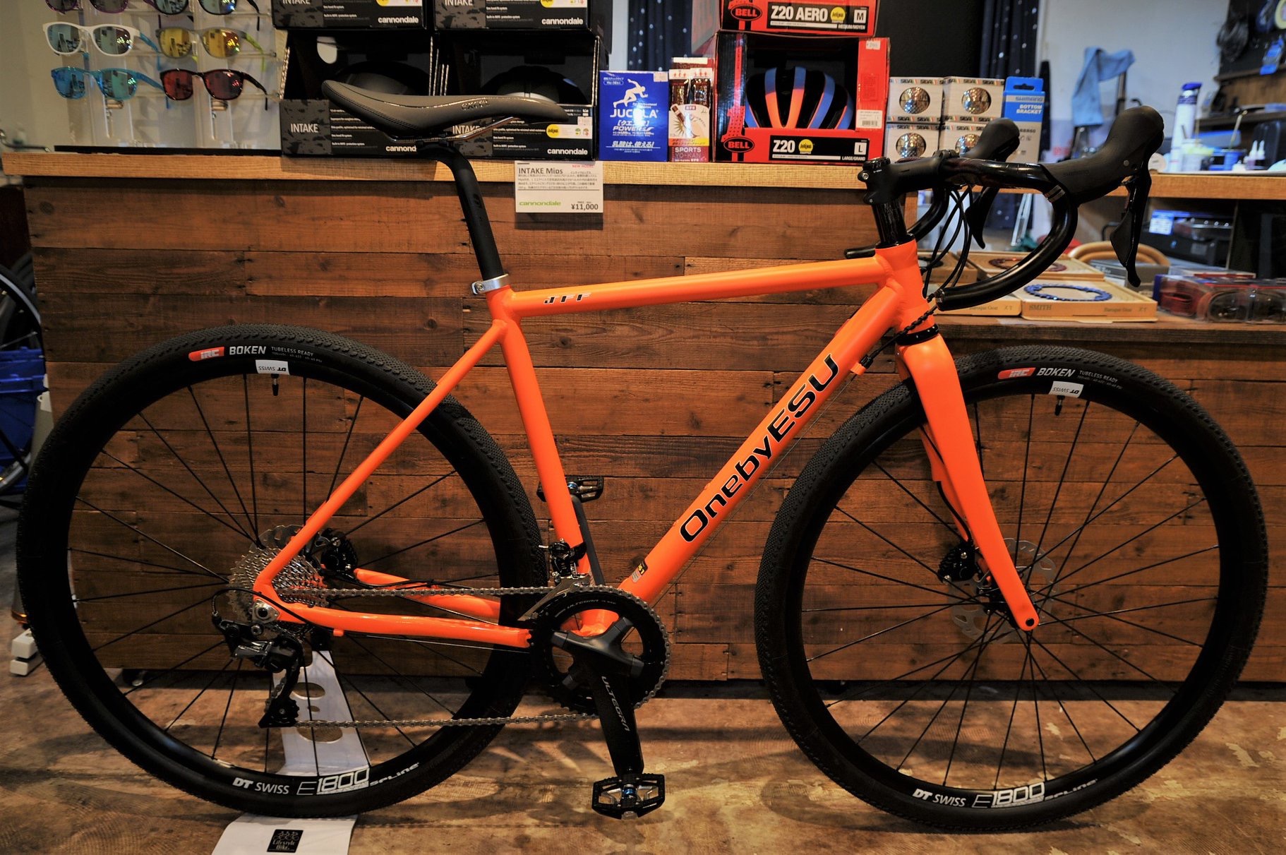 52B7FCFA-03B2-4DC3-A306-